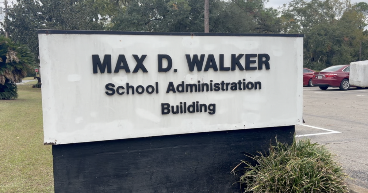 Former Gadsden County High School principal sues district