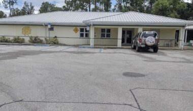 Suncoast Community Center in North Fort Myers to hold Christmas in July | WGCU News