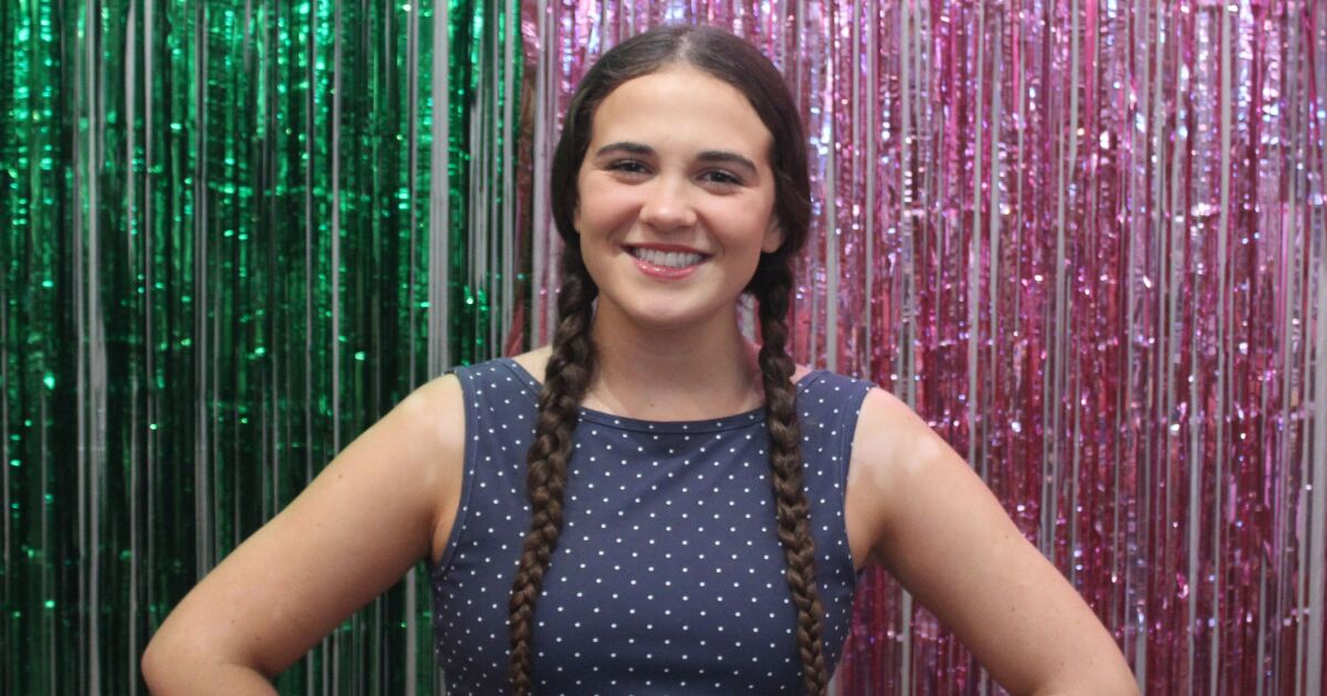 As Dorothy understudy, Rilyn Dick strives for seamless transition if she ever takes over the lead in Broadway Palm's 'Wizard of Oz' | WGCU News