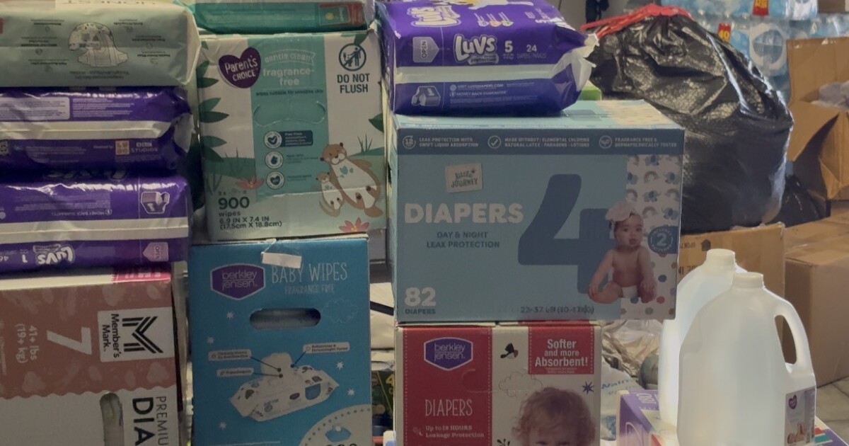 Community unites to collect supplies for Venezuela earthquake survivors | WGCU News