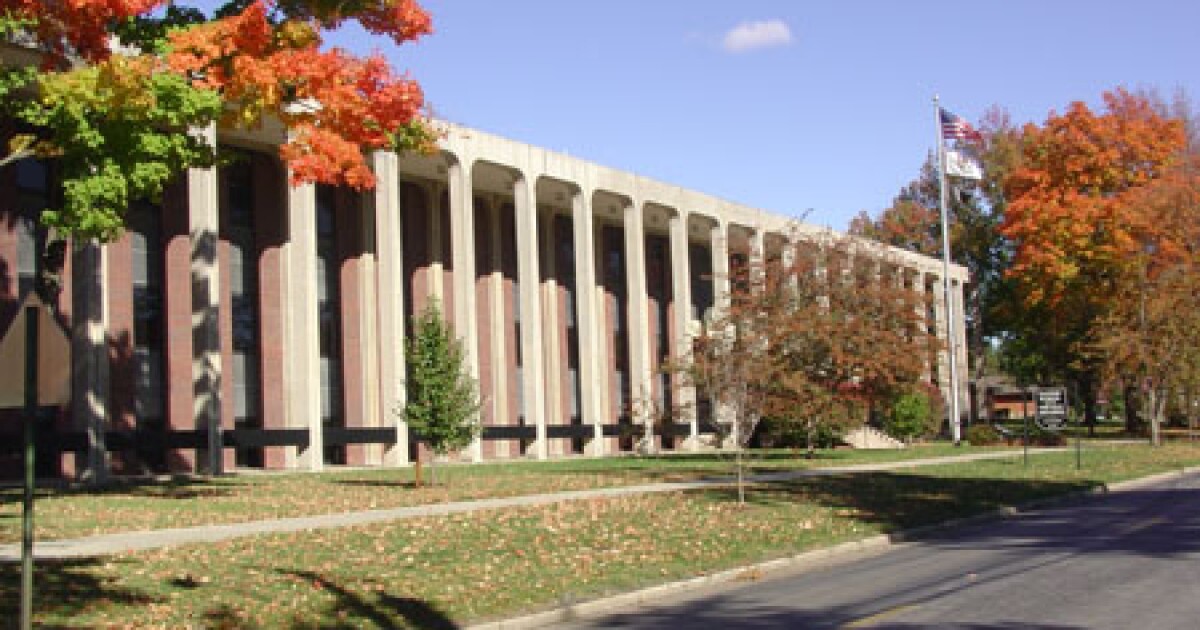 New law changes name of Jacksonville school to the Illinois School for the Blind