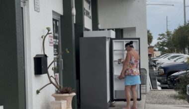 Community rallies around Cape Coral Community Fridge after code violation | WGCU News