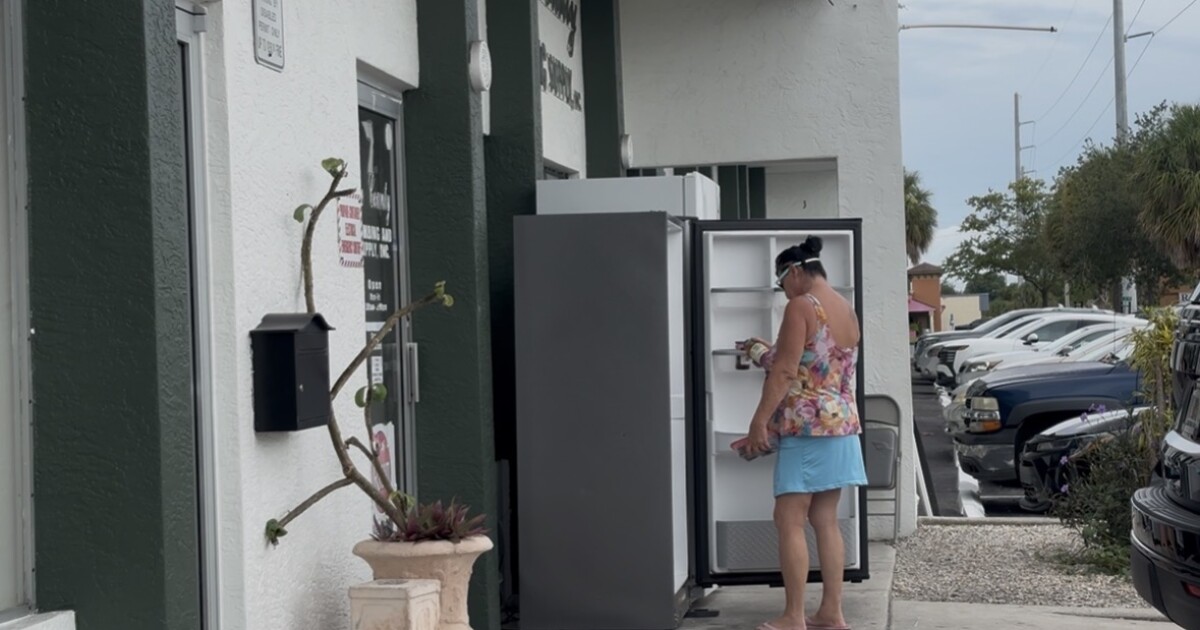 Community rallies around Cape Coral Community Fridge after code violation | WGCU News