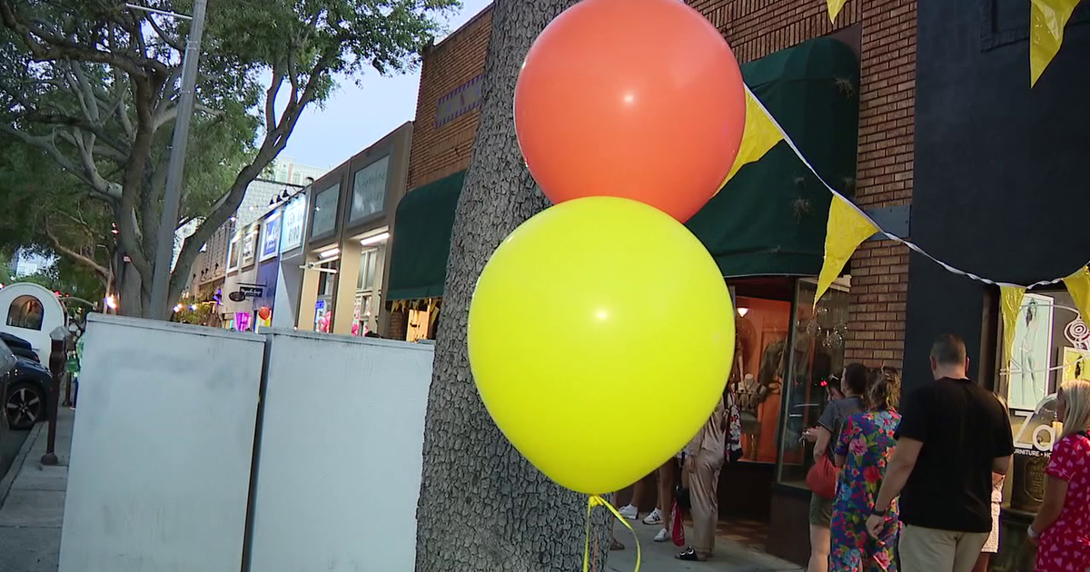 St. Pete's largest pajama party sends shoppers downtown before sunrise for 53-year bargain tradition