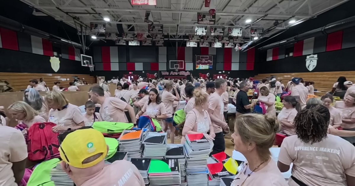 Bullard Family Foundation volunteers fill 30,000 backpacks for Tampa students in need