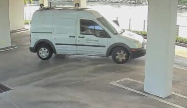 Surveillance footage shows thieves using Comcast van to steal motorcycles in South Florida