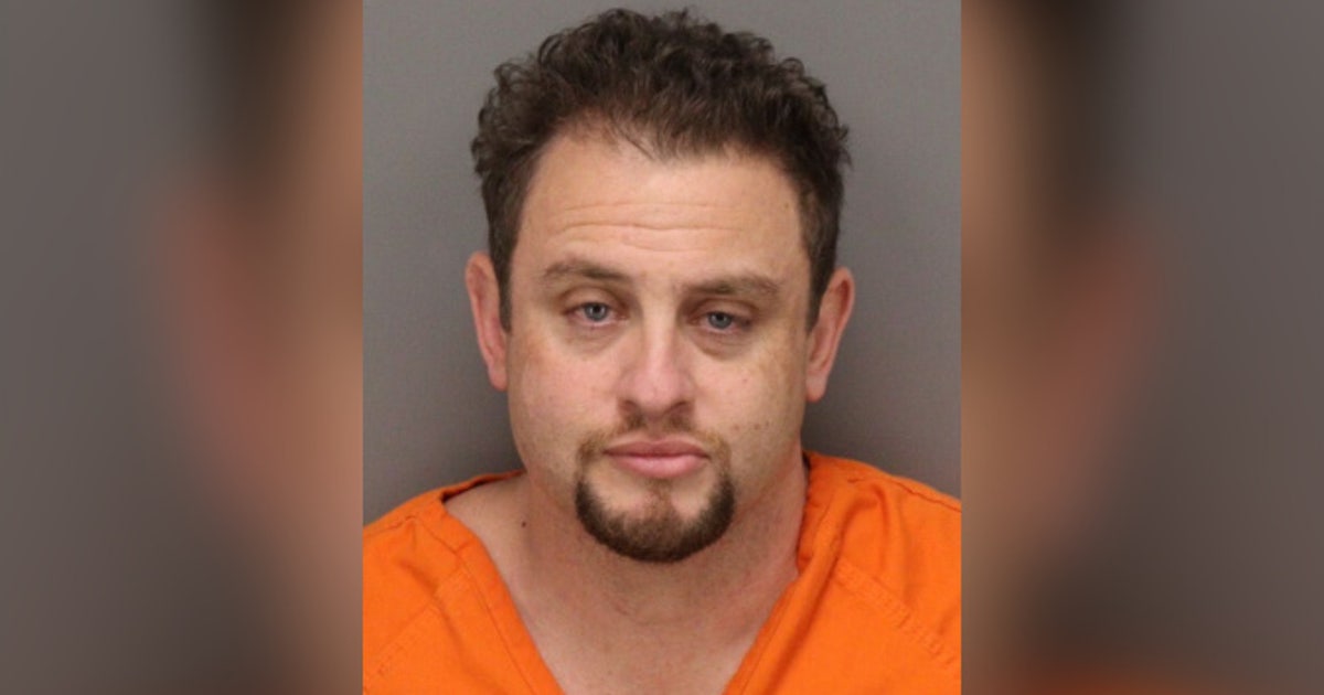Man arrested after gun 'accidentally' fired in downtown Orlando, police say