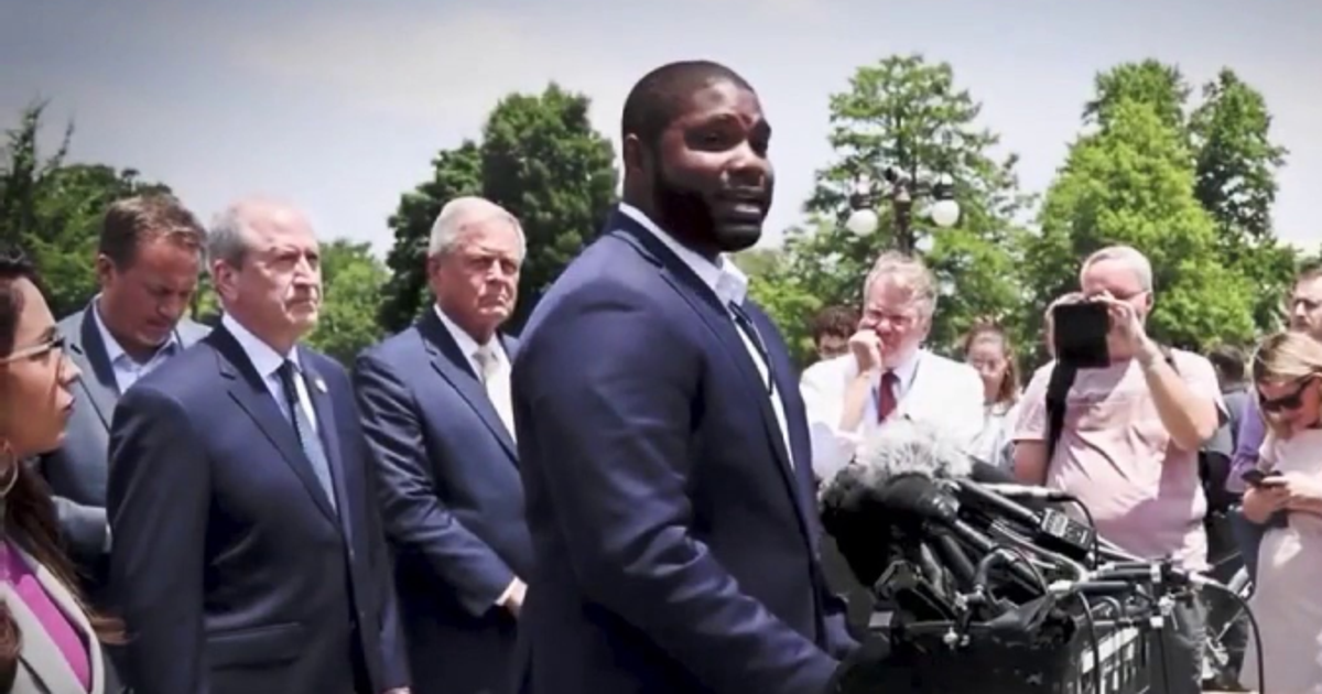 GOP frontrunner in Florida governor race, Byron Donalds, addresses legal challenges