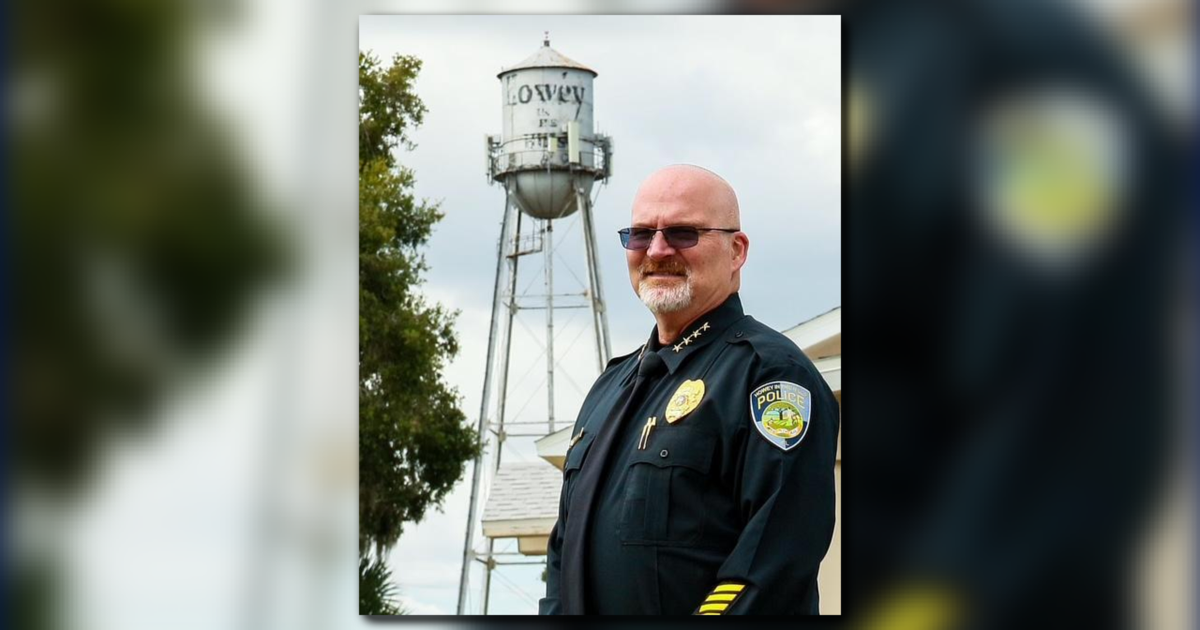 Ex-Florida police chief was having affair, sex on duty with wife of suspect under investigation: FDLE report