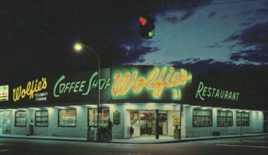 The Miami restaurants that defined growing up in the '80s