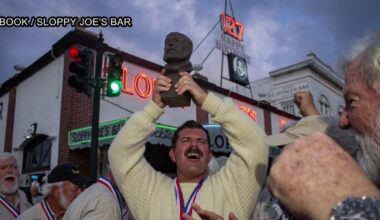 Tampa man wins Hemingway look-alike contest in Key West