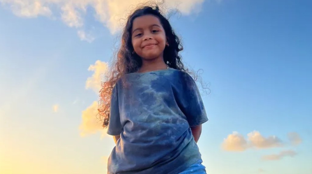 Man faces charges in crash that killed 8-year-old daughter