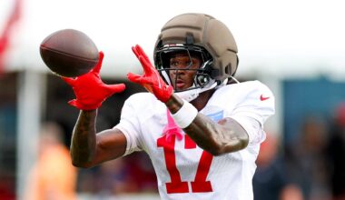 Observations From Day 9 of Buccaneers Training Camp: Ted Hurst Steals the Show