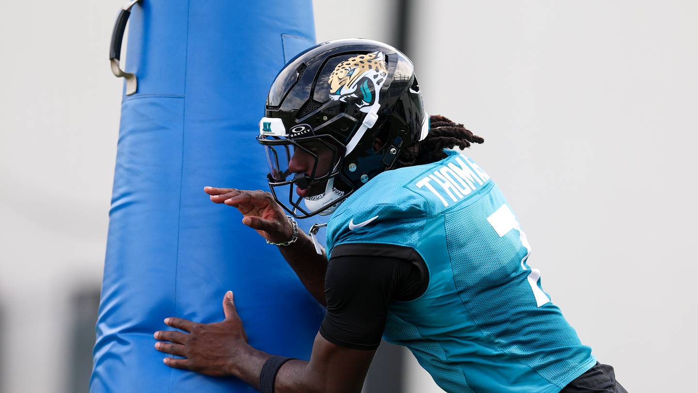 Everything I Saw at Day 9 of Jaguars Training Camp: Brian Thomas Jr. Makes a Statement