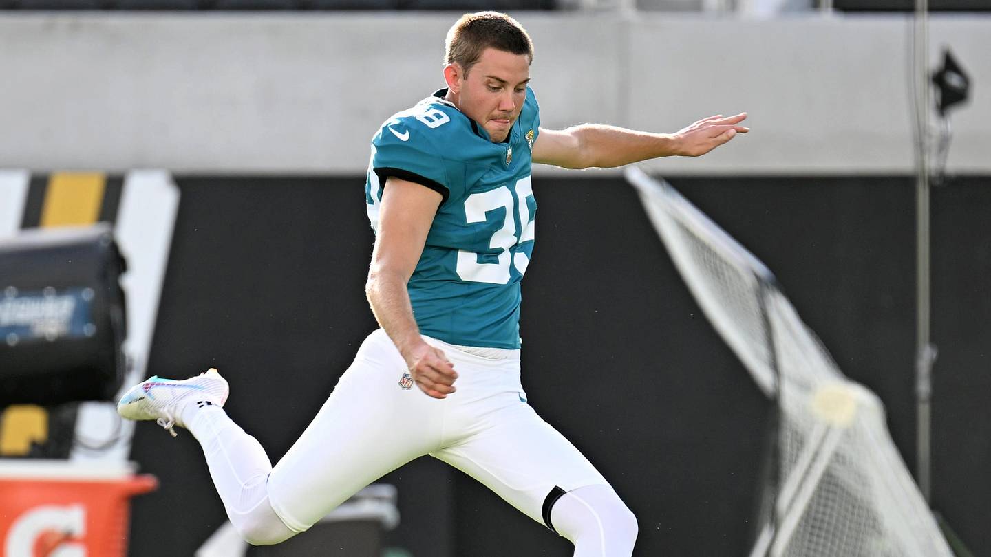Game Balls From Jaguars' Preseason Efforts vs. Panthers: Cam Little Remains Perfect