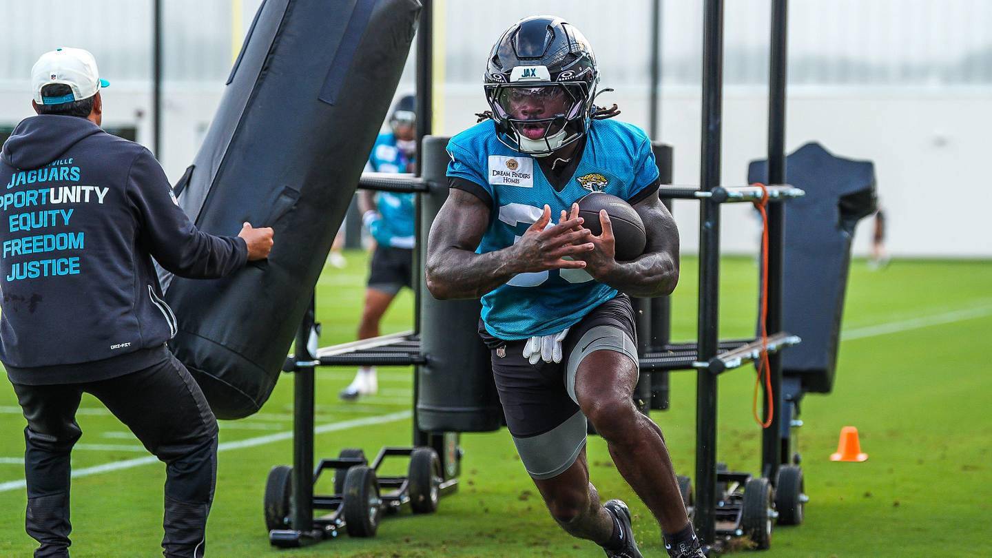 5 Jaguars to Watch in Preseason Finale vs. Buccaneers: The J'Mari Taylor Question
