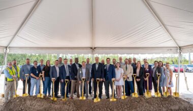 Lee Health expands healthcare access in Eastern Lee County with new outpatient center at The Forum