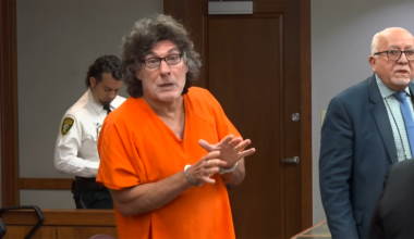 Miami-Dade man accused of fatally stabbing wife in 2019 can’t represent himself, judge says – NBC 6 South Florida