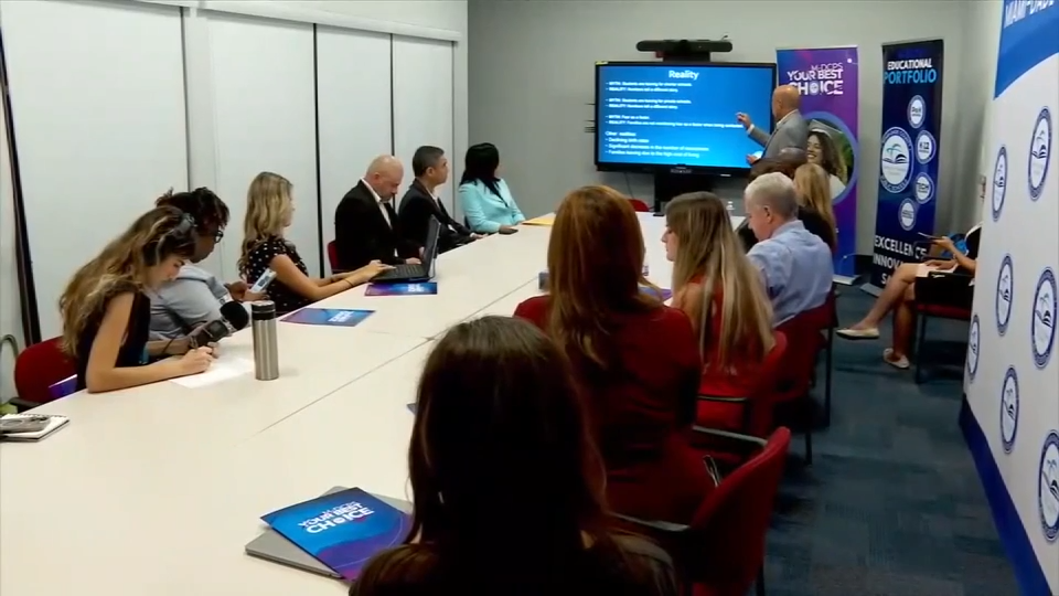 As new school year begins, Miami-Dade and Broward officials worry over declining enrollment, further closures - WSVN 7News | Miami News, Weather, Sports