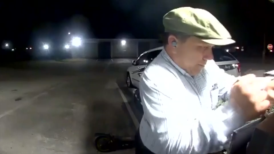 Business owner reeling after bandit snatches letters from 5 mailboxes in Oakland Park - WSVN 7News | Miami News, Weather, Sports