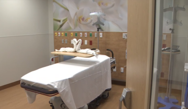 Jackson Memorial Hospital opens new maternity center for pregnant women - WSVN 7News | Miami News, Weather, Sports