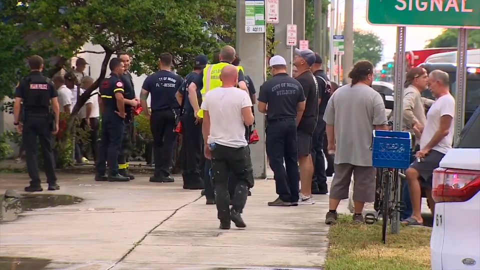 Little Havana residents displaced after fire tears through apartment; no injuries reported - WSVN 7News | Miami News, Weather, Sports