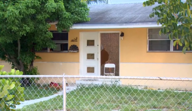 Father shoots son after argument outside Miami Gardens home - WSVN 7News | Miami News, Weather, Sports