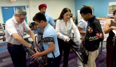 Marlins partner with Kiwanis Club of Little Havana to distribute school supplies to students - WSVN 7News | Miami News, Weather, Sports
