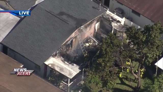 Fire crews work to contain house fire in West Miami-Dade; no injuries reported - WSVN 7News | Miami News, Weather, Sports