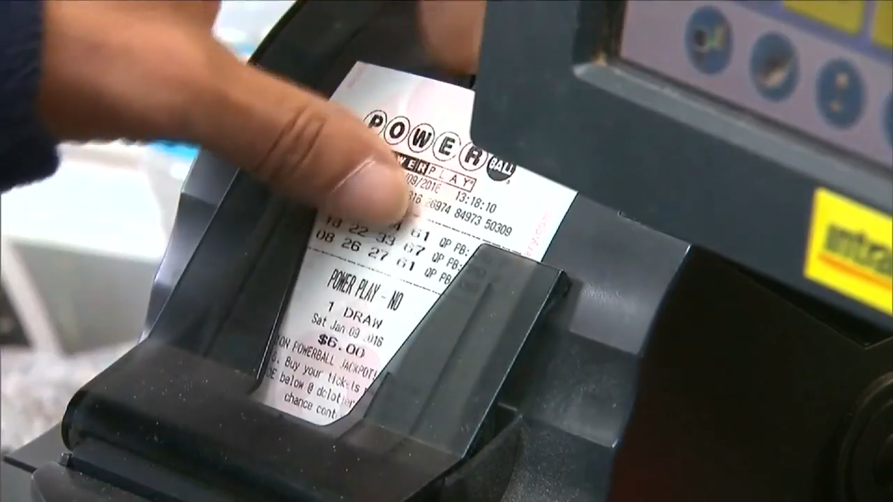Powerball jackpot balloons to $856 million ahead of Saturday drawing - WSVN 7News | Miami News, Weather, Sports