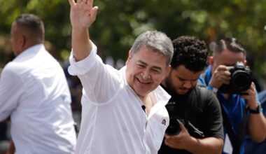 A Honduran judge grants former President Juan Orlando Hernández release as corruption trial proceeds :: WRAL.com