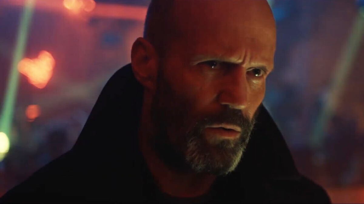 Jason Statham inflatable in Miami for ‘Mutiny’