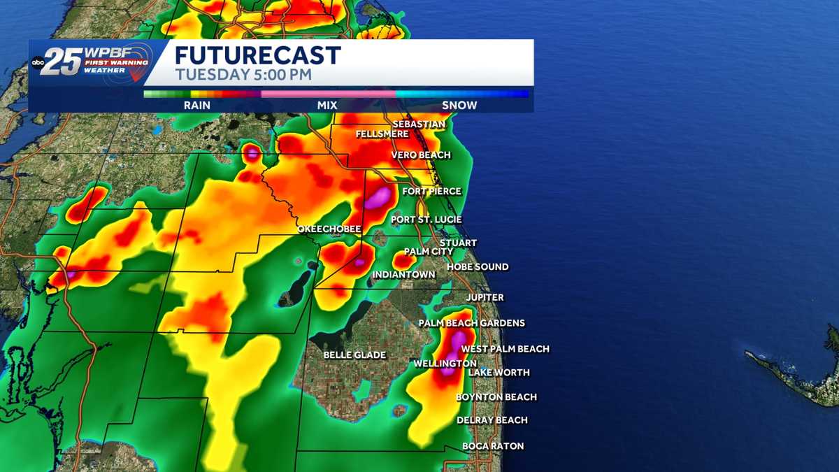 Heavy rain and lightning as storms move across South Florida