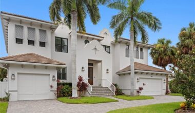 Tampa Bay Lightning star Brayden Point puts South Tampa home on the market