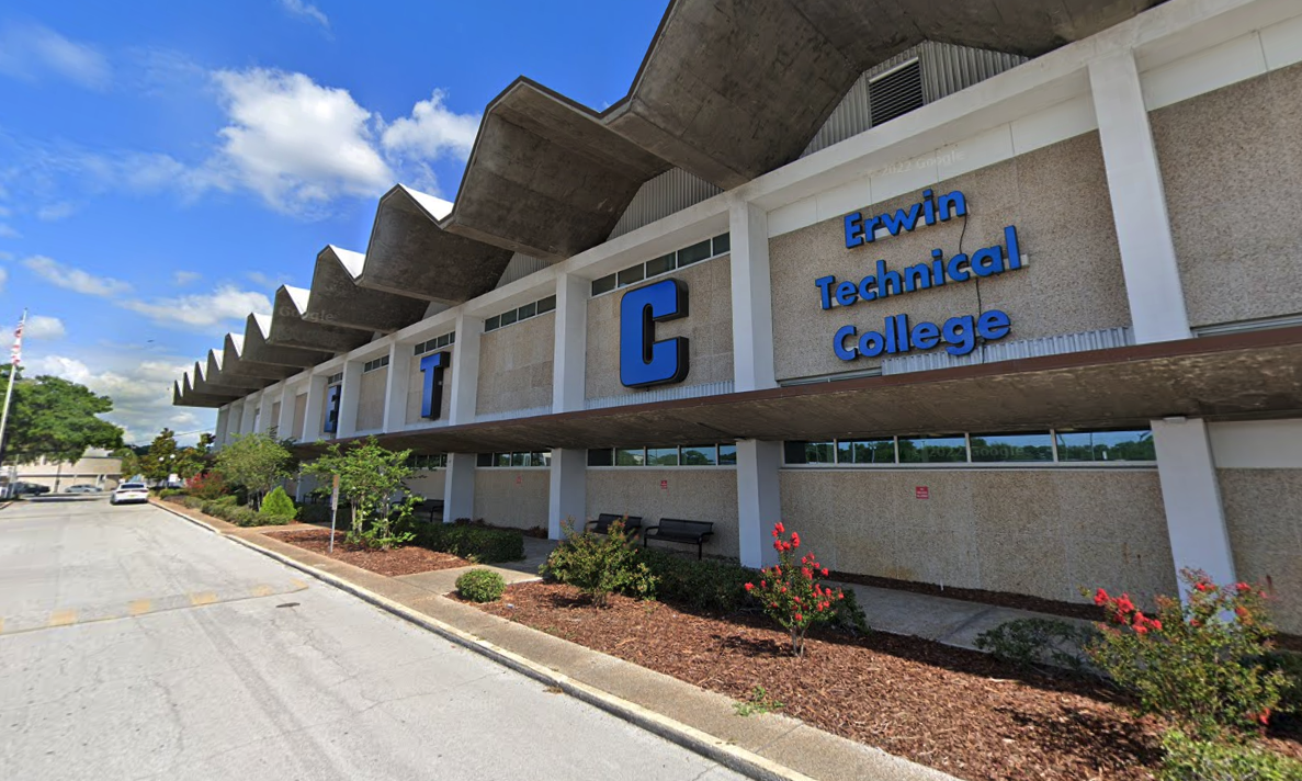 Florida could ban undocumented students from career education programs