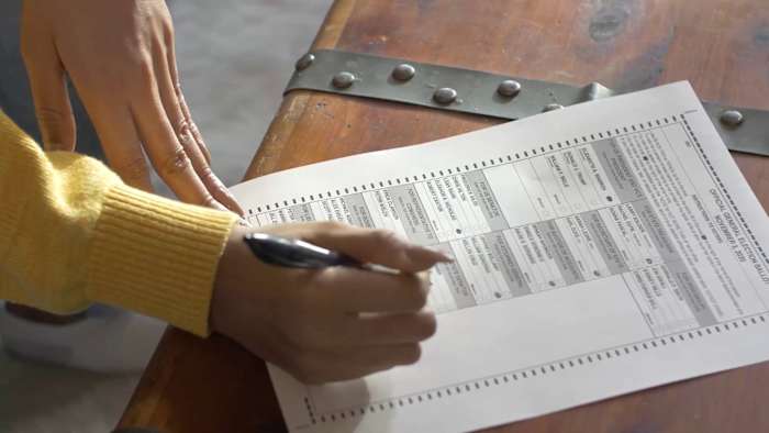 Orange County mails out QR code for sample ballot ahead of Florida primary