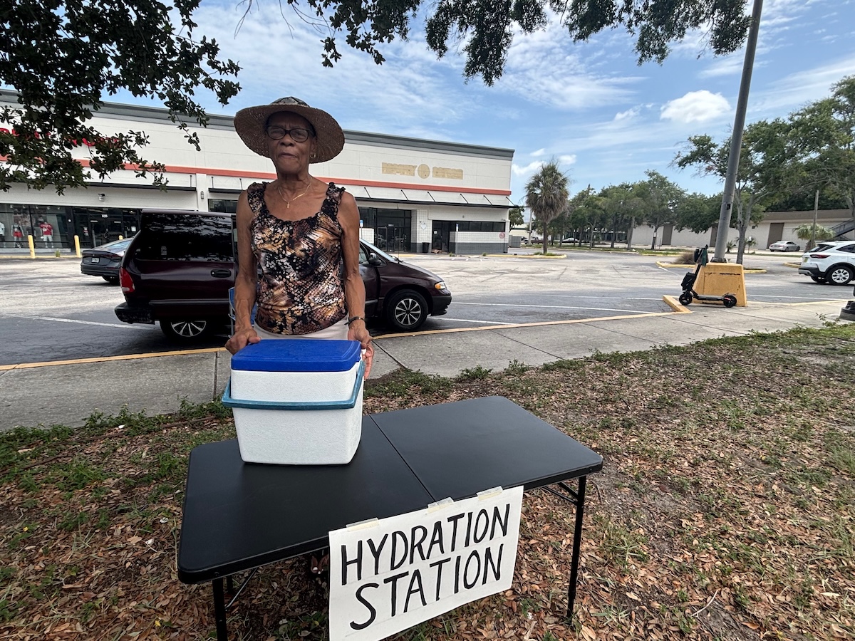 Meet Doretha, a St. Pete woman who gives away water bottles in the name of kindness