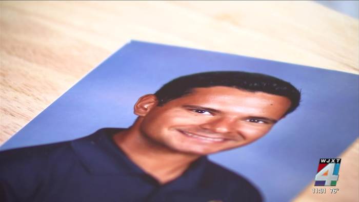 St. Johns school custodian detained by ICE in Jacksonville