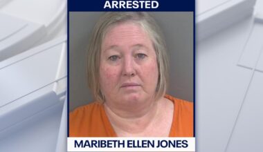Florida woman pretending to have cancer scams over 200 people out of $40K: CCSO