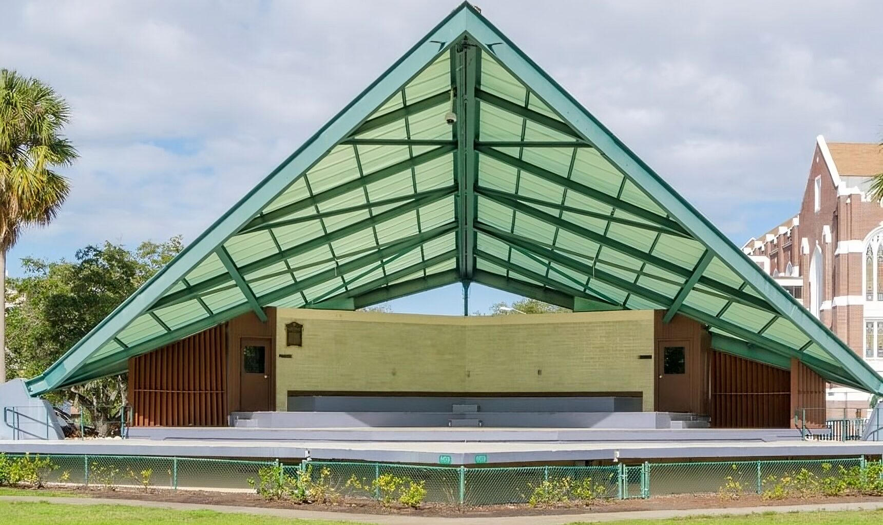 Historic designation eyed for Williams Park Bandshell