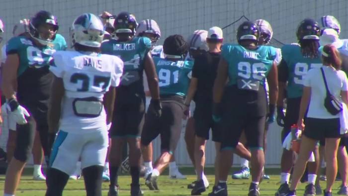 Jacksonville Jaguars hold joint practice with Panthers