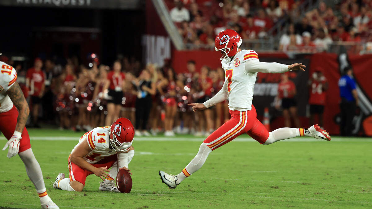 Butker drills 69-yard kick but misses key shorter attempts