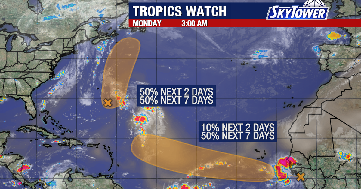 2 Atlantic systems have 50% chance of development as African wave emerges
