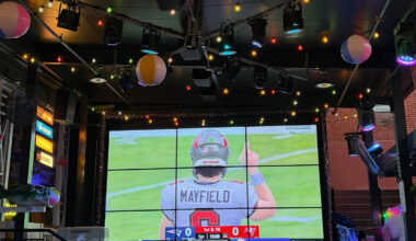 The downtown St. Pete sports bar with a half-off everything happy hour