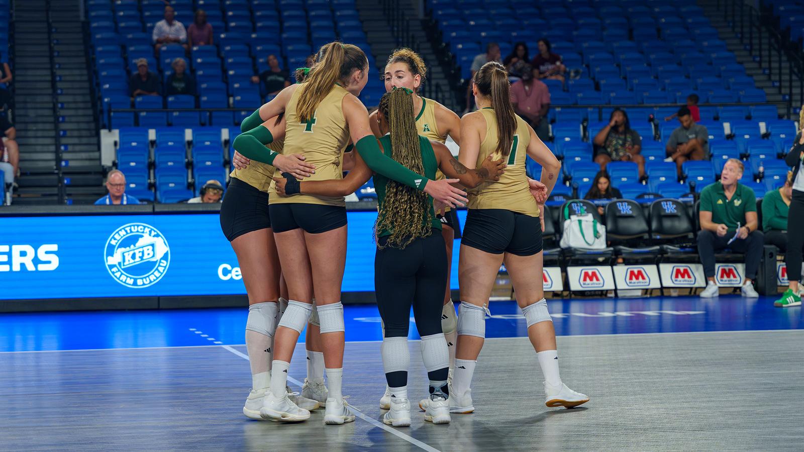 South Florida Volleyball Falls in Five-Set Battle with Eastern Kentucky