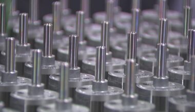 Canadian aluminum tariffs hit Tampa Bay area manufacturing sector