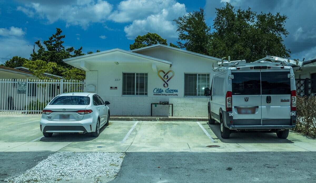 Villa Serena VII, an assisted living facility at 3317 SW 24th Terrace in Miami. Roxana Solano owns the ALF, which state health regulators have cited and fined.