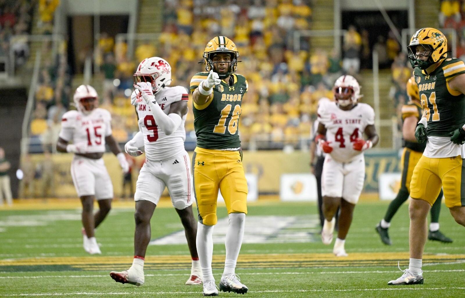 Bison Defeat Jacksonville State in FBS Debut, 33-7