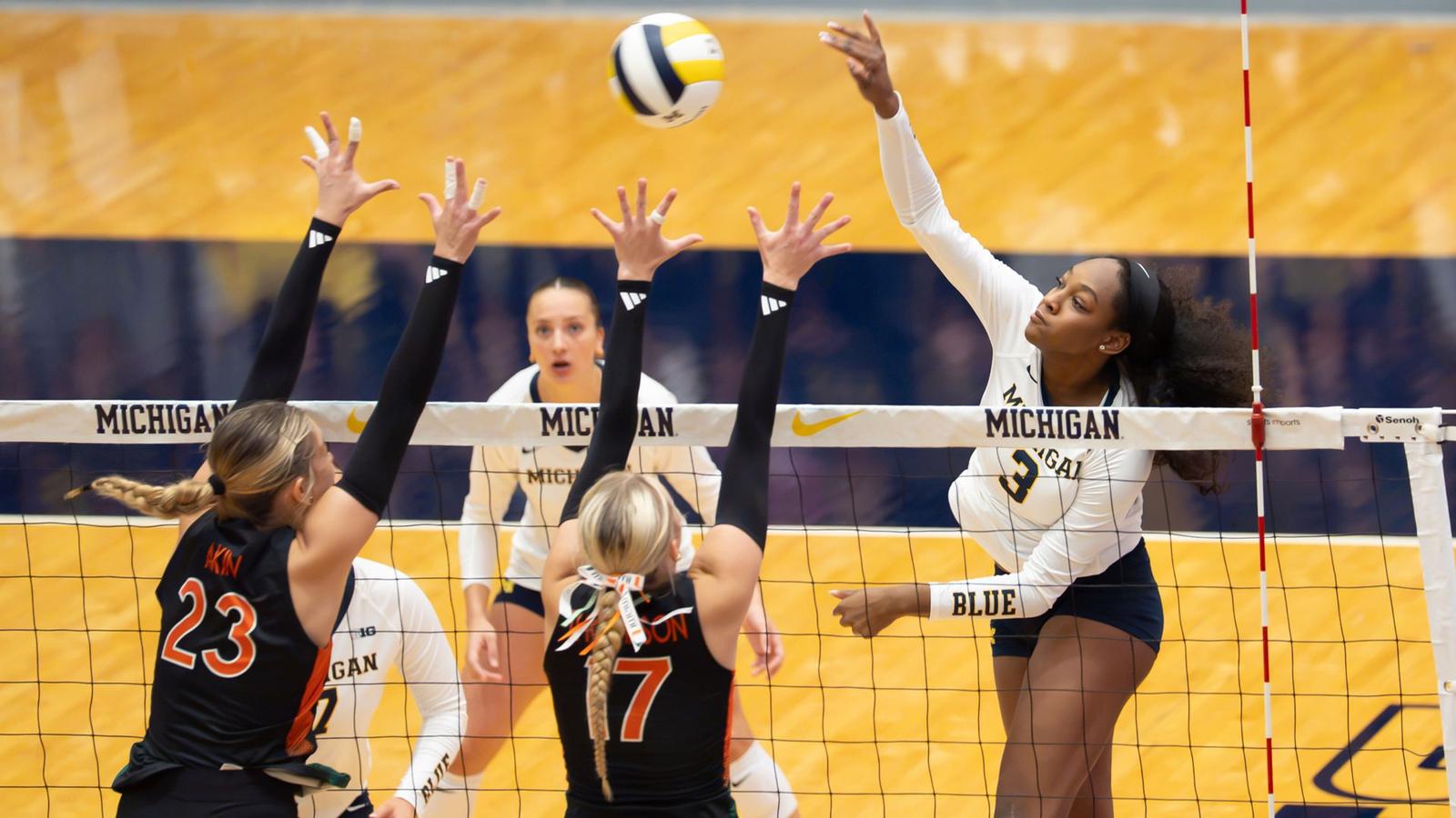 Demetrician, Gordon Lead Michigan to Sweep of Miami
