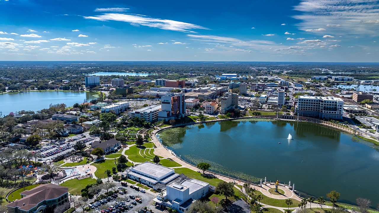 These markets are drawing the most out-of-town new-home shoppers: report